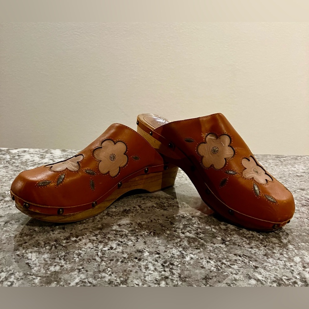 Penelope Chilvers Floral Clogs (Anthropologie)